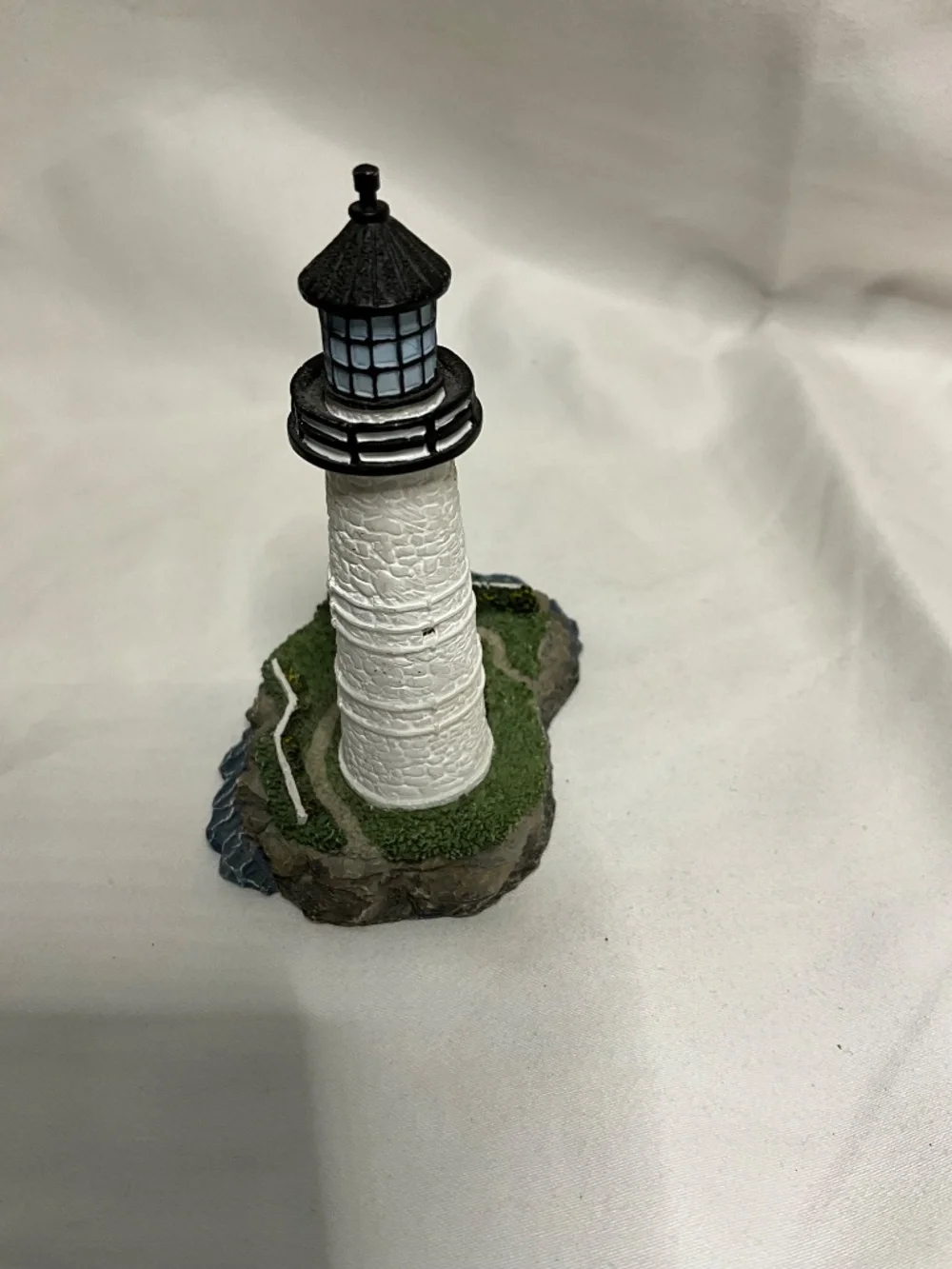 HARBOUR LIGHTS THIS LITTLE LIGHT OF MINE COLLECTION - BOSTON HARBOR - MA  LL107